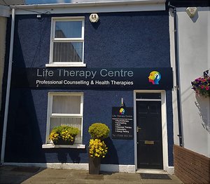 Life Therapy Centre Swansea * Therapy Room Hire  *  Lunch Club. LTCFRONTyellow3